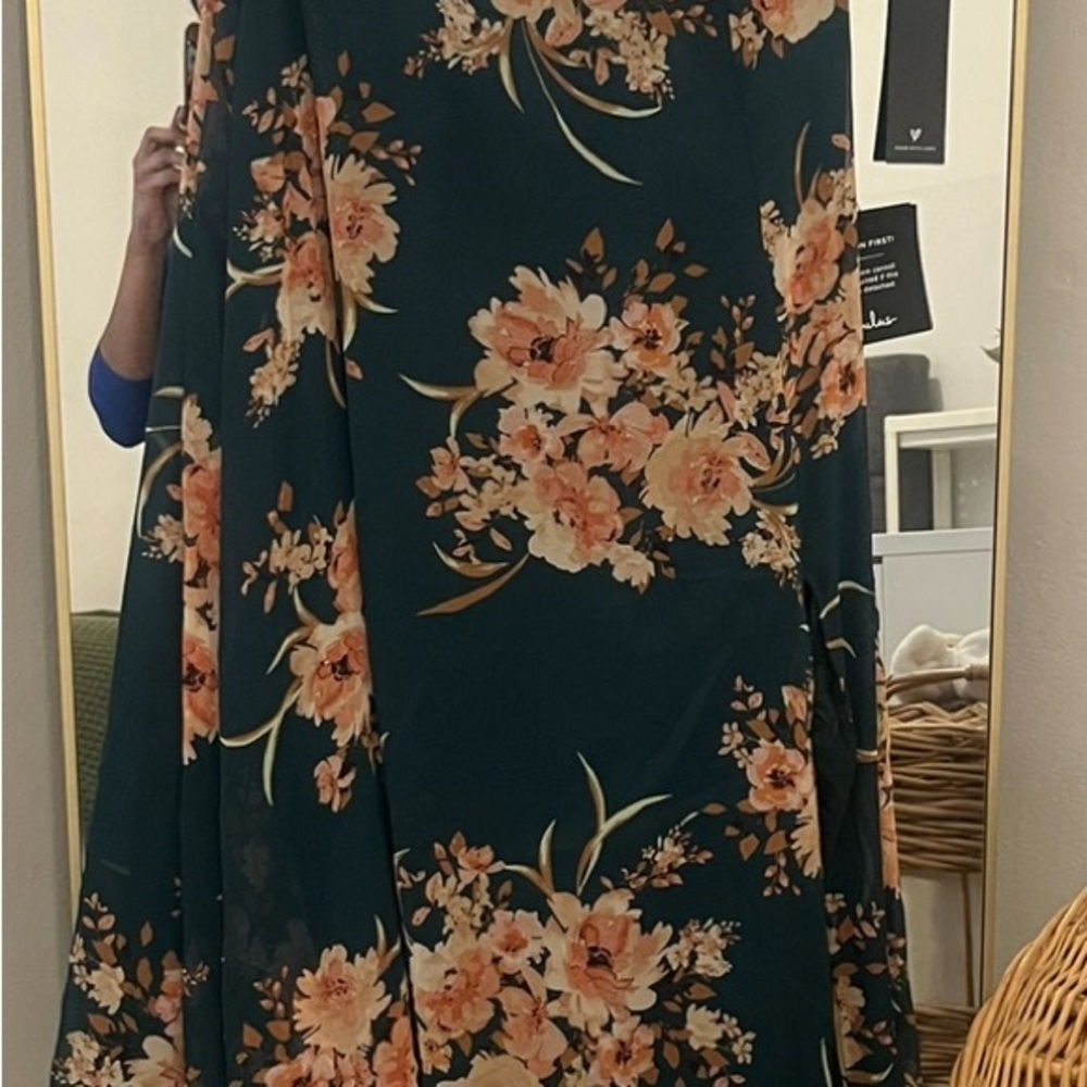 Lulu's Dark Green Floral Dress